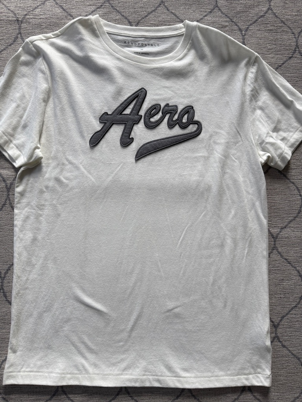 Aeropostale White Short Sleeve Tee with Gray 'Aero' Applique
